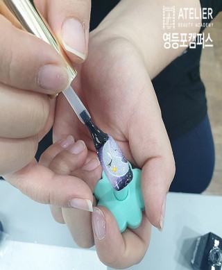 네일아트연구반 수업현장!